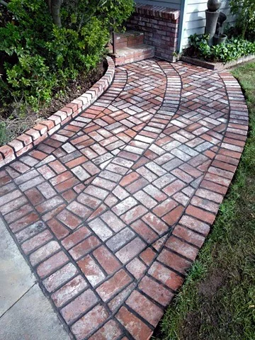 Curved brick walkway