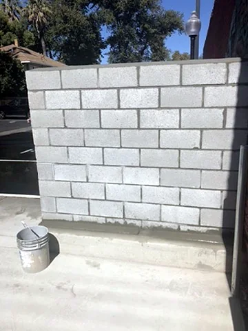 Block wall